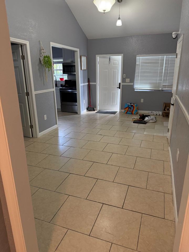 Nw 5th Ave - Photo 6 of 19