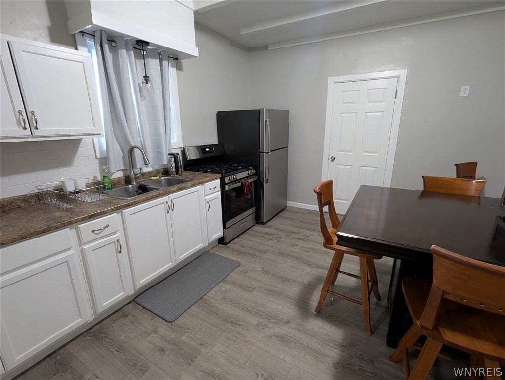 102 17th St - Photo 6 of 9