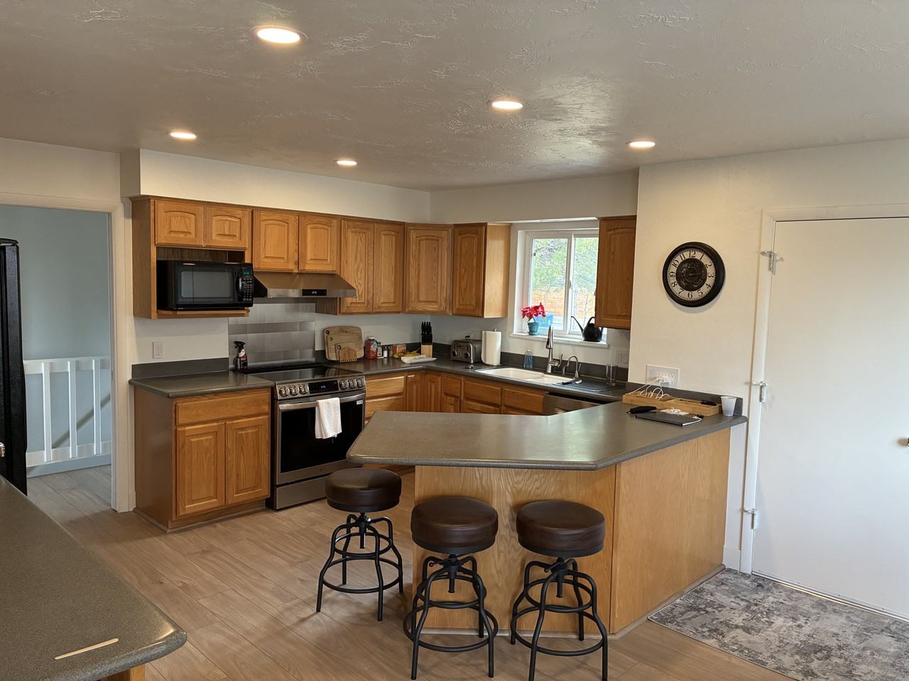 7622 S Cambria Cir - Photo 4 of 23