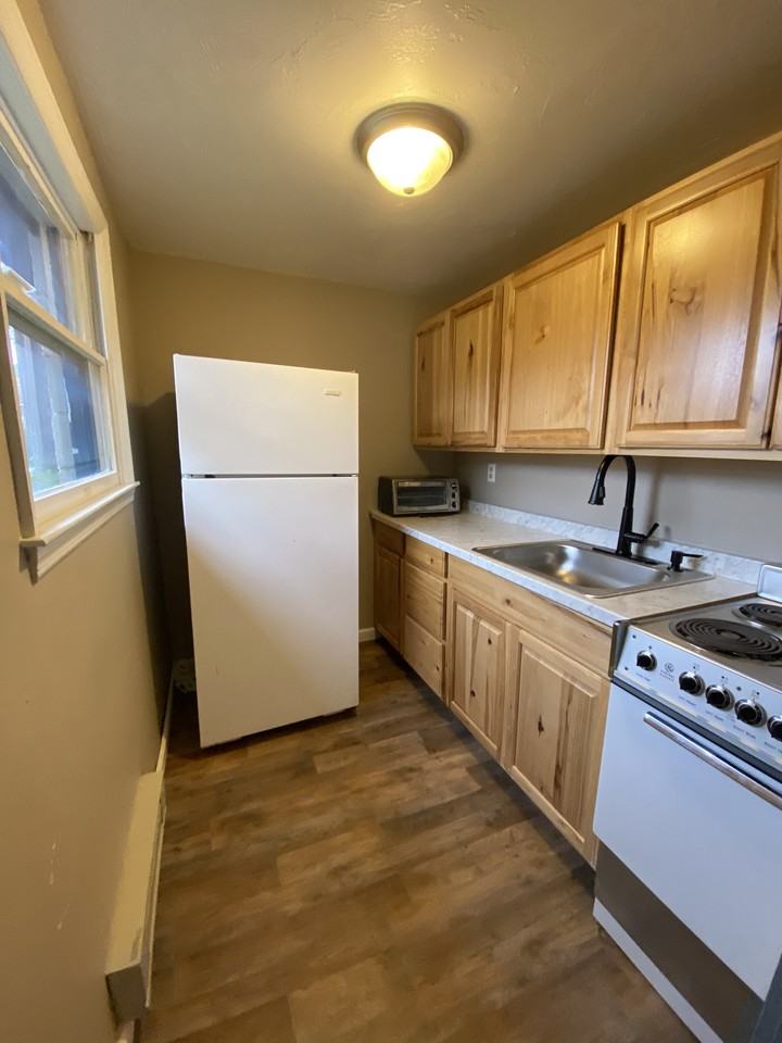 314 Abbeyville Rd #A - Photo 4 of 10