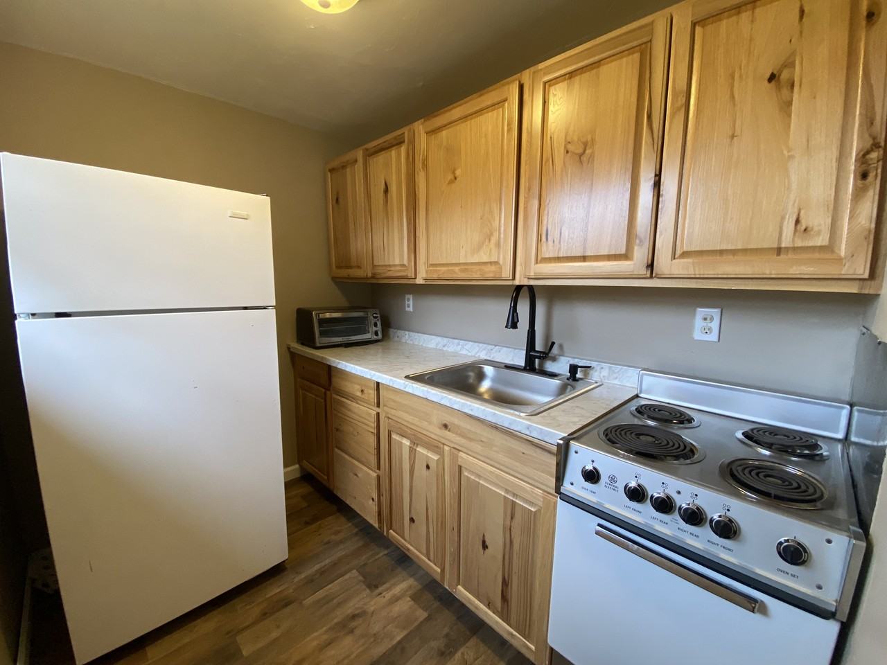 314 Abbeyville Rd #A - Photo 5 of 10