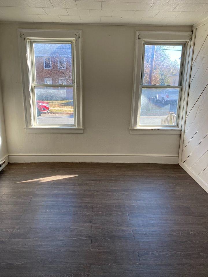 5155 N Catherine St #5153 - Photo 7 of 14