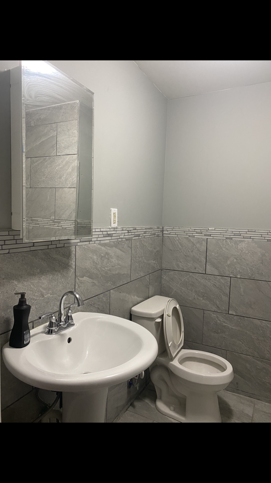 4030 Poplar St #1 - Photo 3 of 10