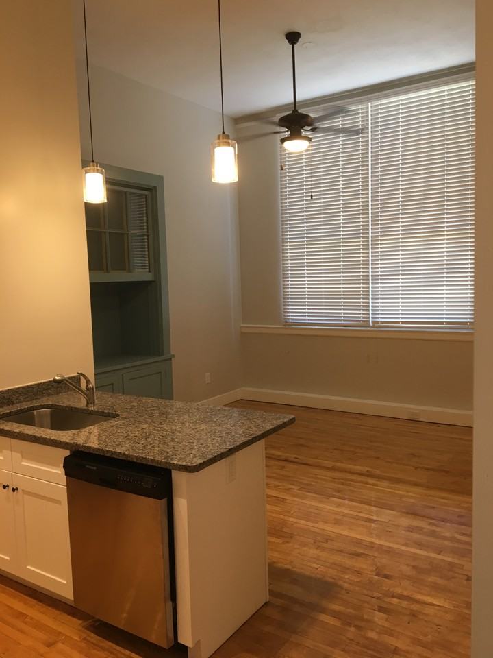 722 Mountain Rd #201 - Photo 3 of 8