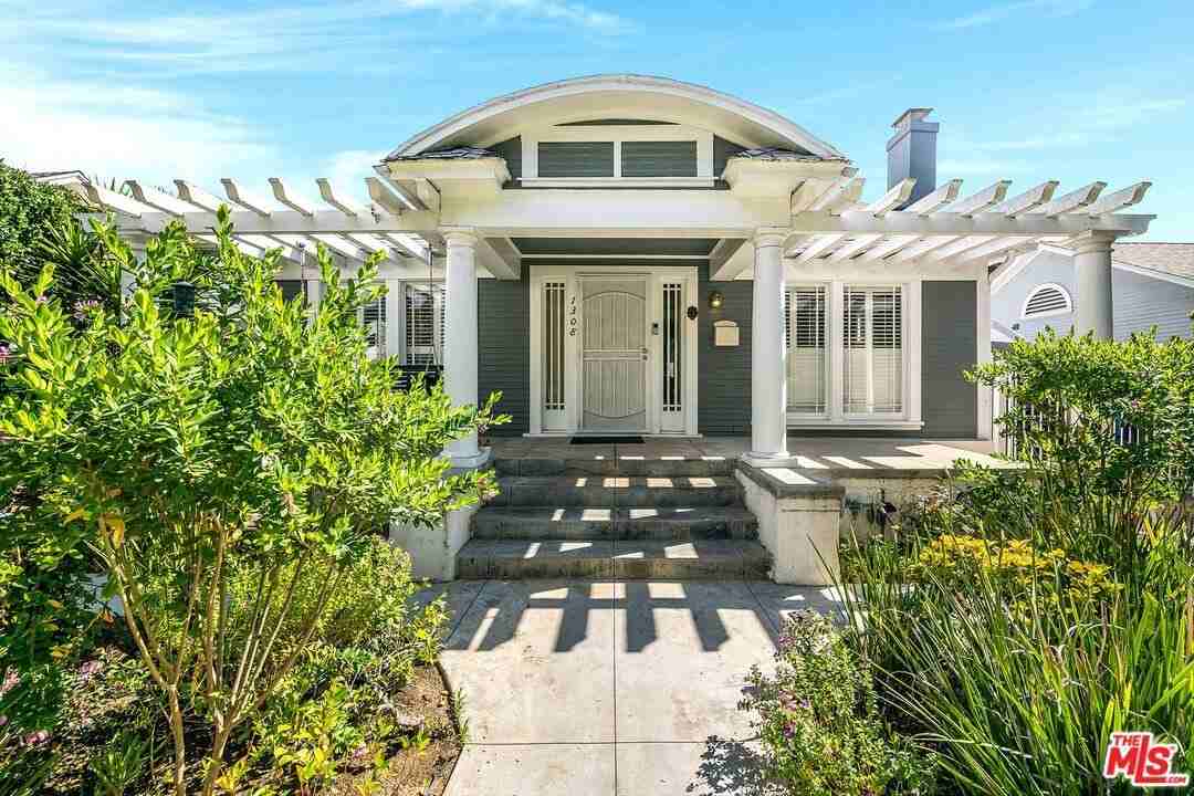 1308 N Ogden Dr - Photo 3 of 39