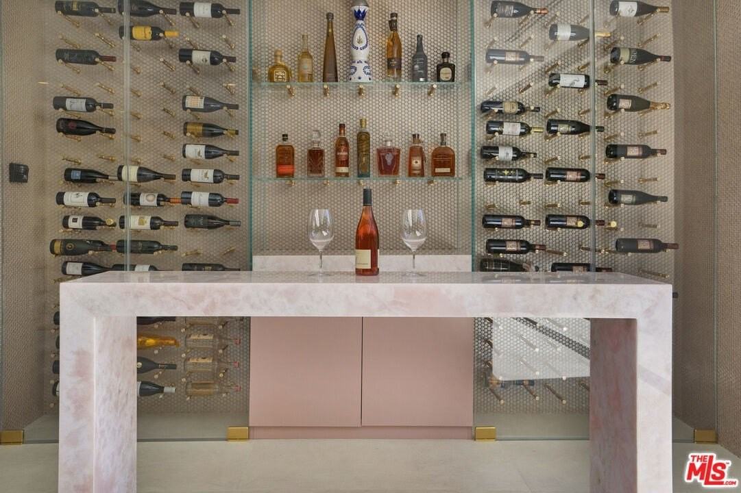 1368 Beckwith Ave - Photo 7 of 36