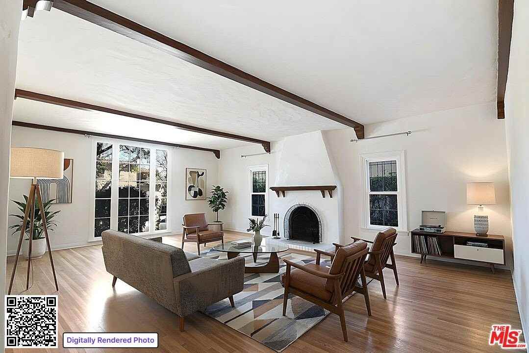 362 N Mansfield Ave - Photo 3 of 19