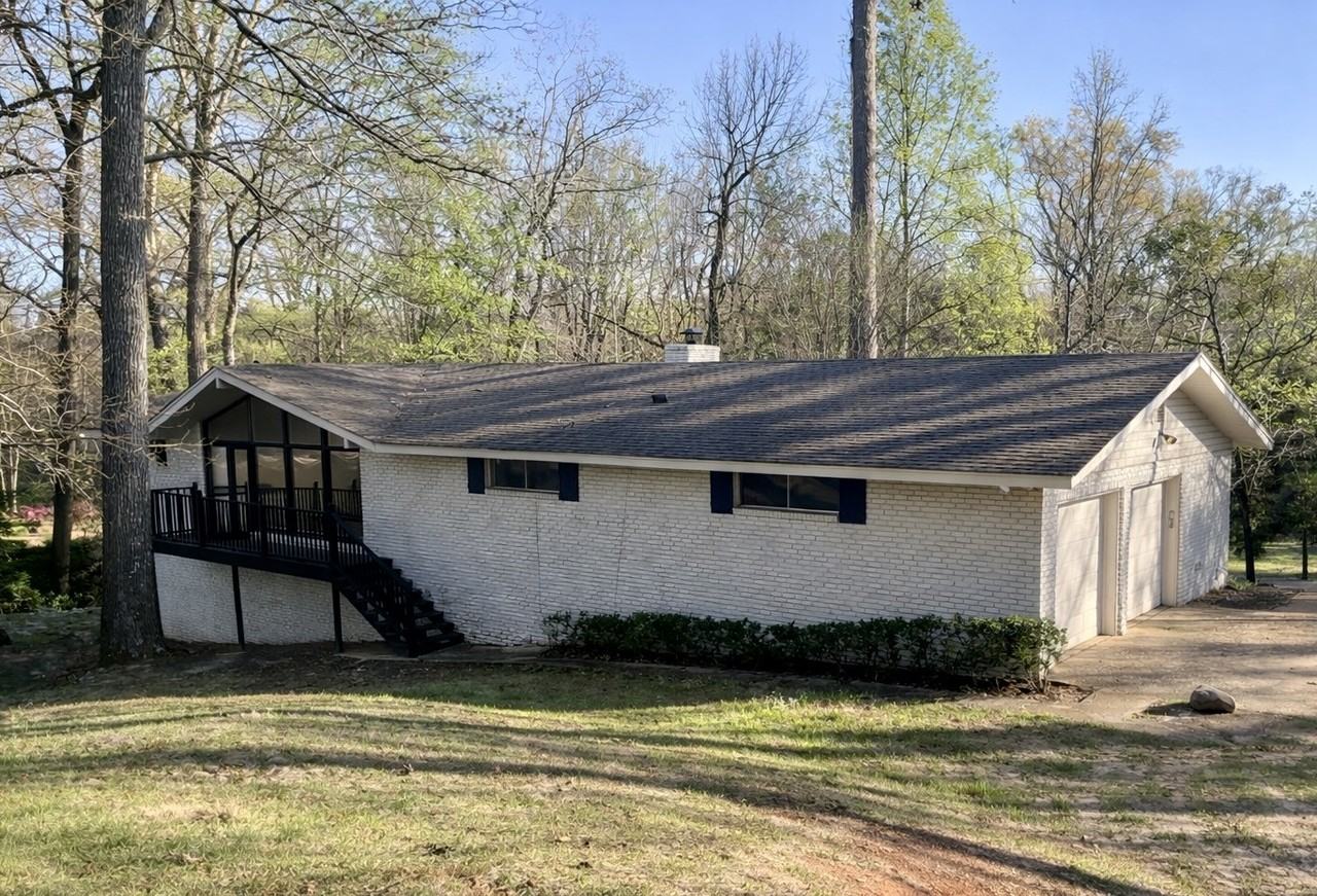 323 Forest Glen Rd - Photo 2 of 15