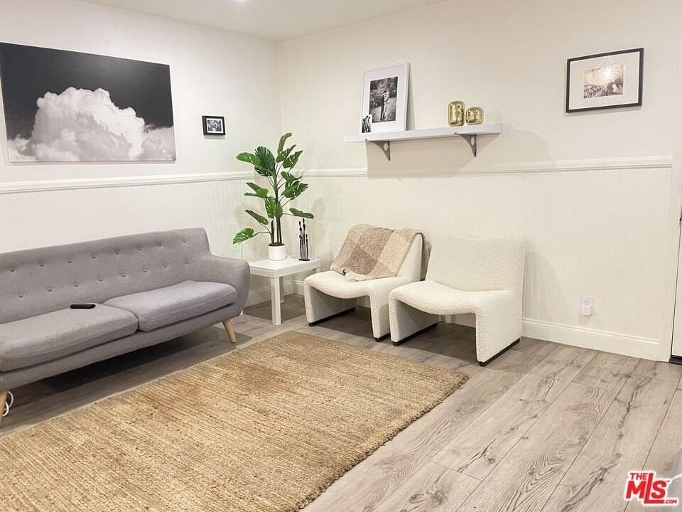 1440 23rd St Apt 123 - Photo 4 of 15