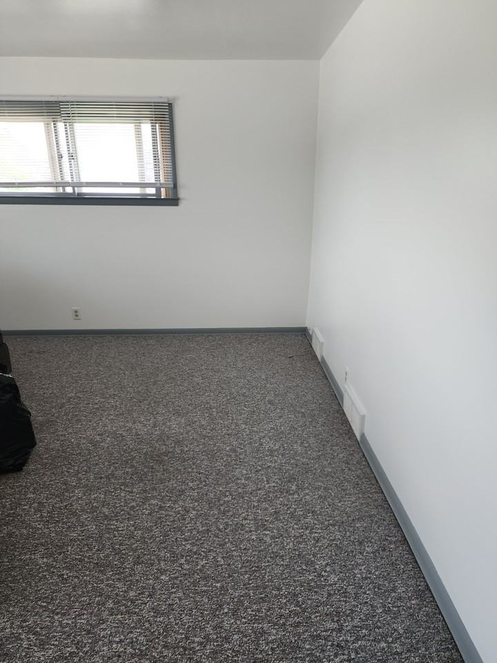 6810 W Morgan Ave #4 - Photo 4 of 6