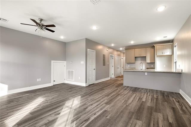 1327 Fats Domino Ave #B - Photo 3 of 9