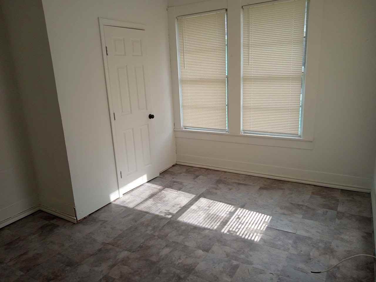 275 Adams St - Photo 3 of 19