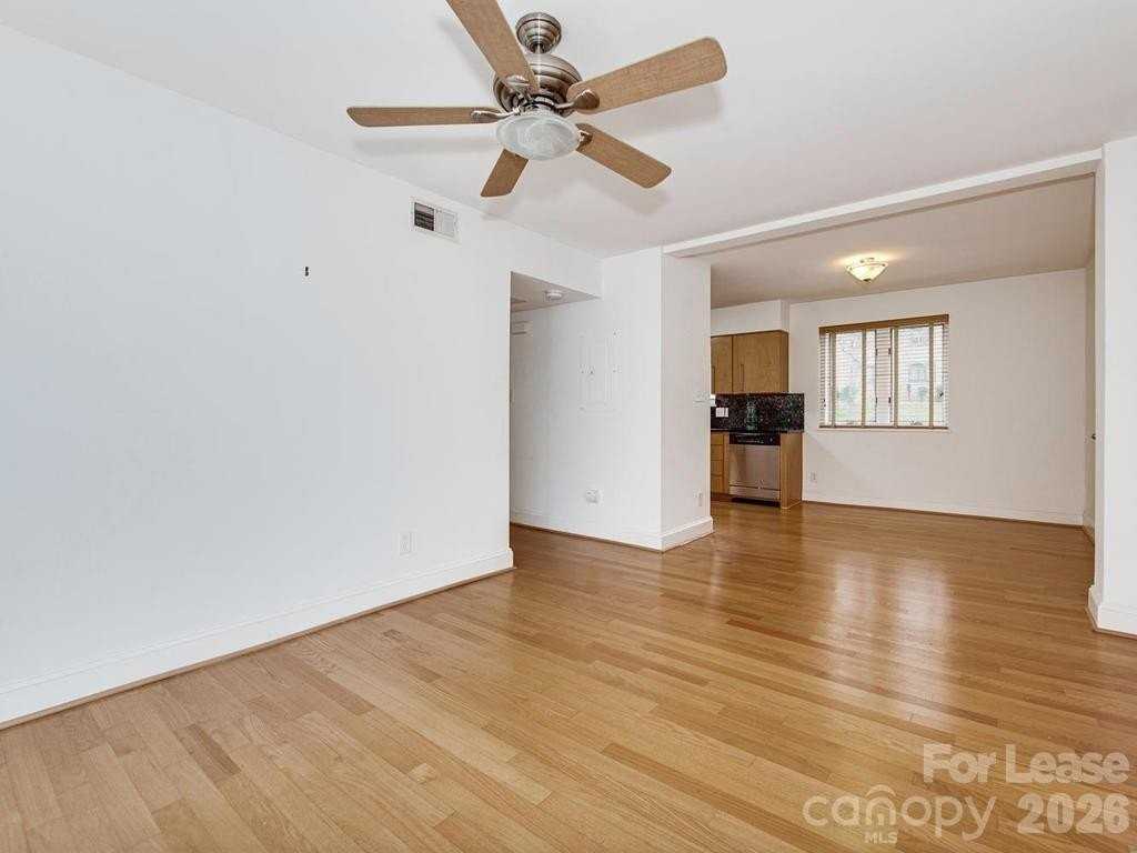 227 N Dotger Ave - Photo 6 of 20