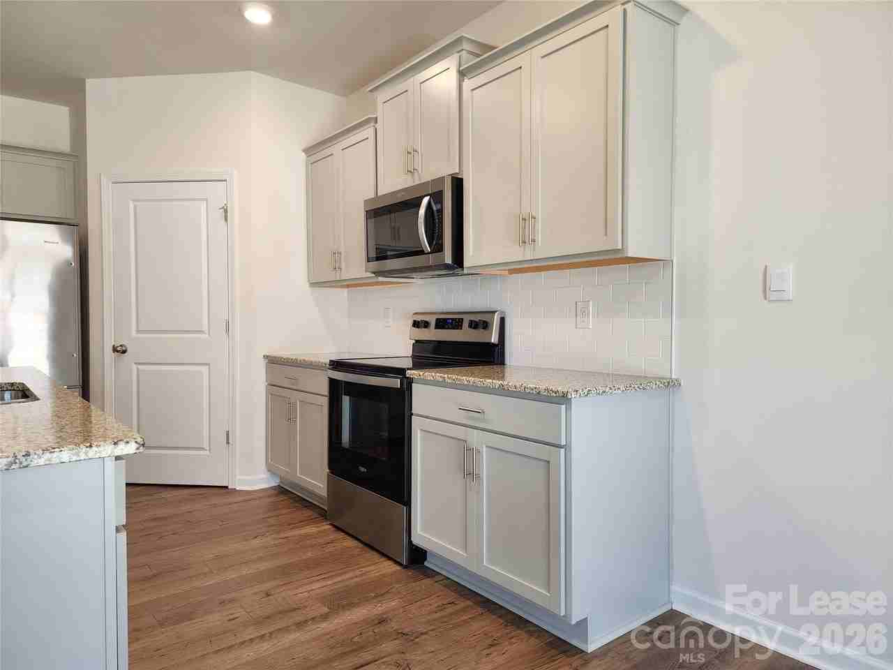 125 Sycamore Crossing Ct - Photo 6 of 38