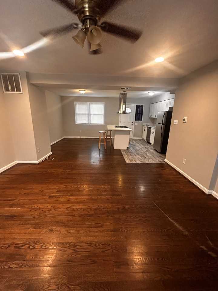 5103 Frederick Ave - Photo 2 of 25