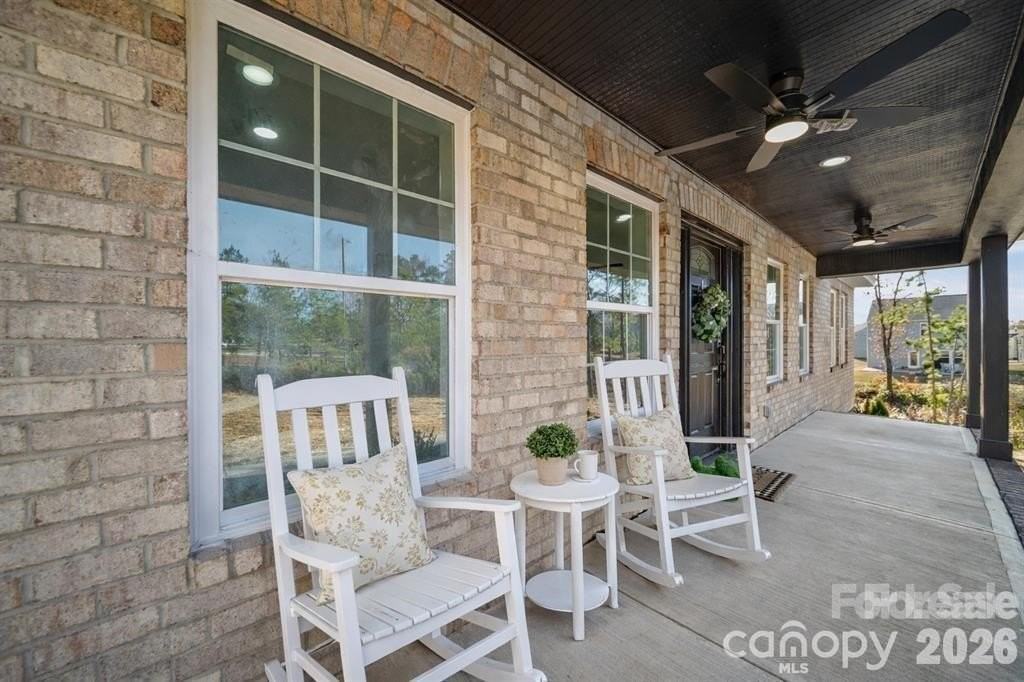 20 Ridgecrest Ave - Photo 2 of 13