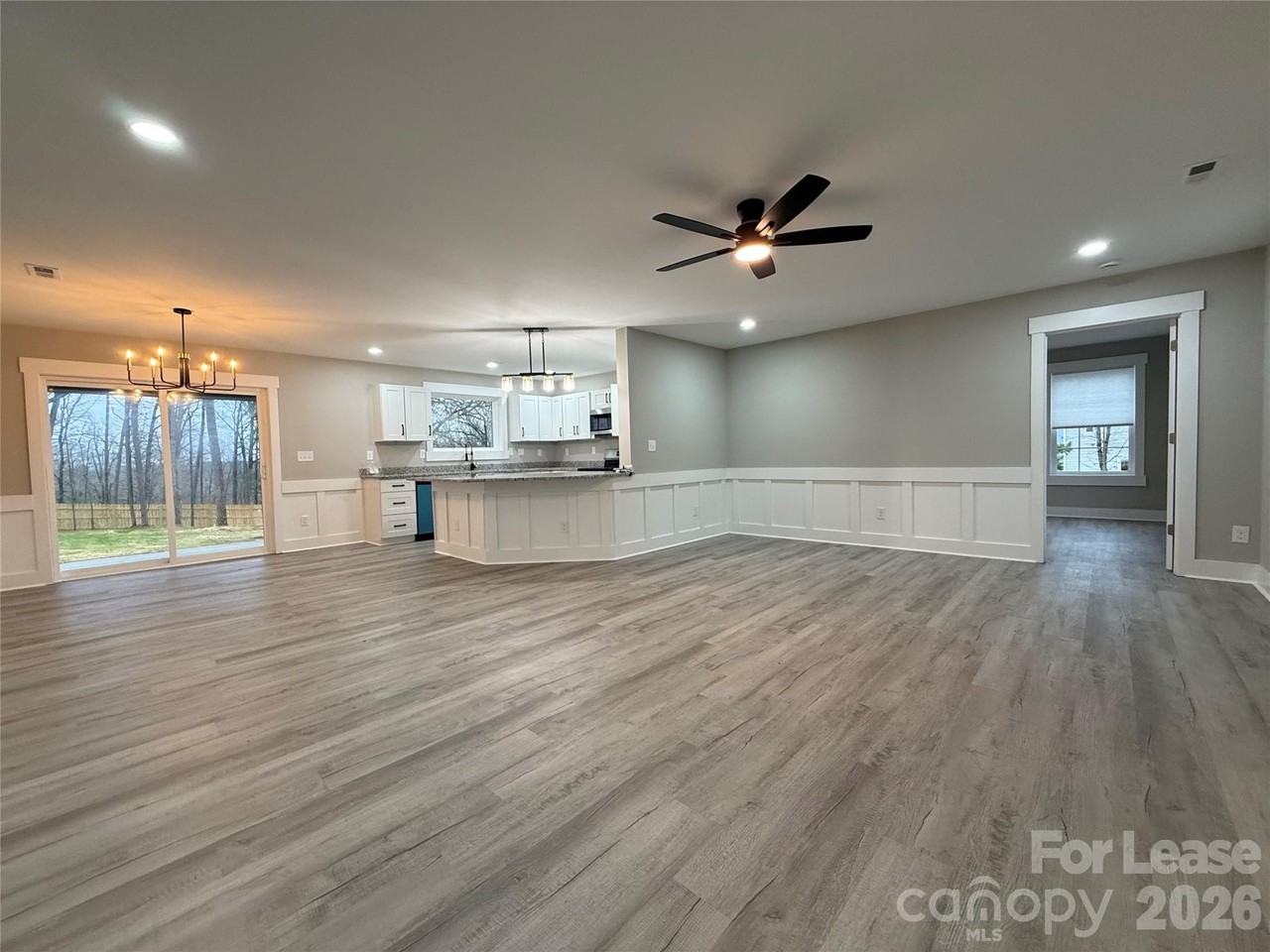20 Ridgecrest Ave - Photo 3 of 13