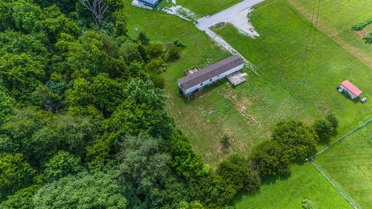 425 Eagle Way - Photo 3 of 20