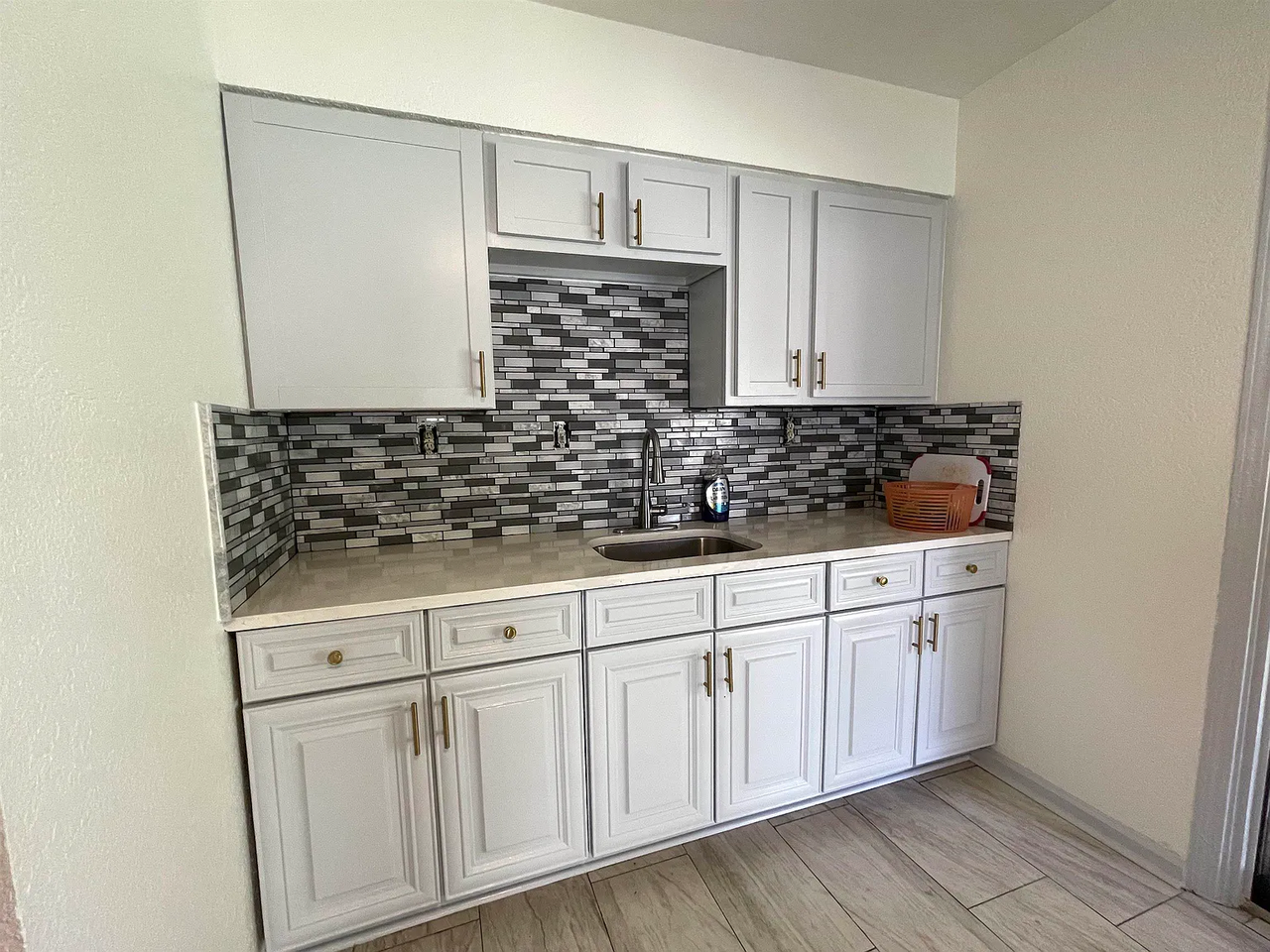 3284 Valley Stream Cv - Photo 5 of 11