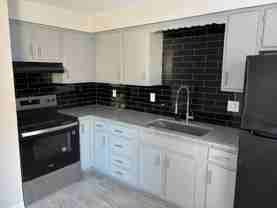 Cornell Ave #117B - Photo 1 of 1