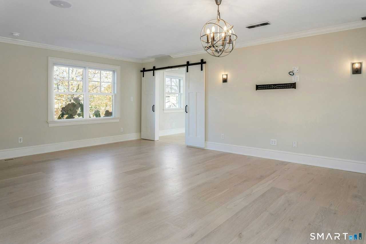 46 Cook Rd - Photo 5 of 40