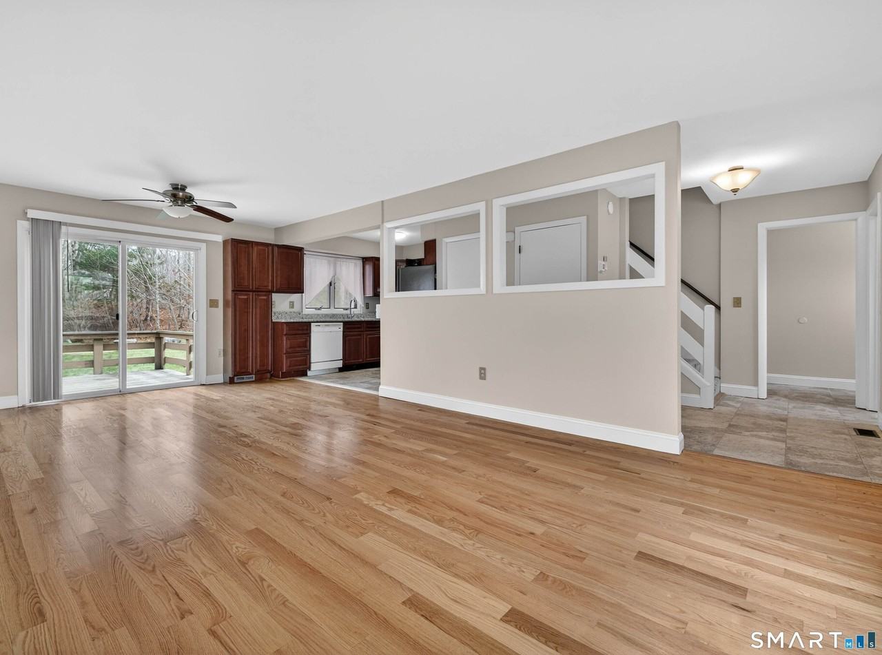 20 Pons Rd Unit 20 - Photo 3 of 24