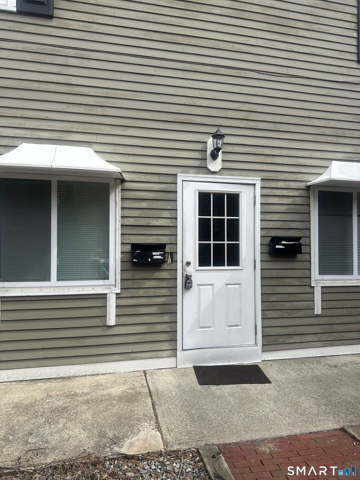 20 Depot St Ste 2nd - Photo 3 of 16