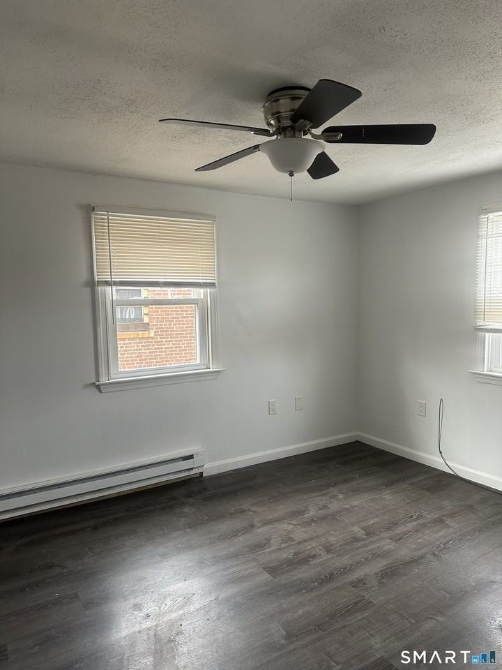 20 Depot St Ste 2nd - Photo 7 of 16