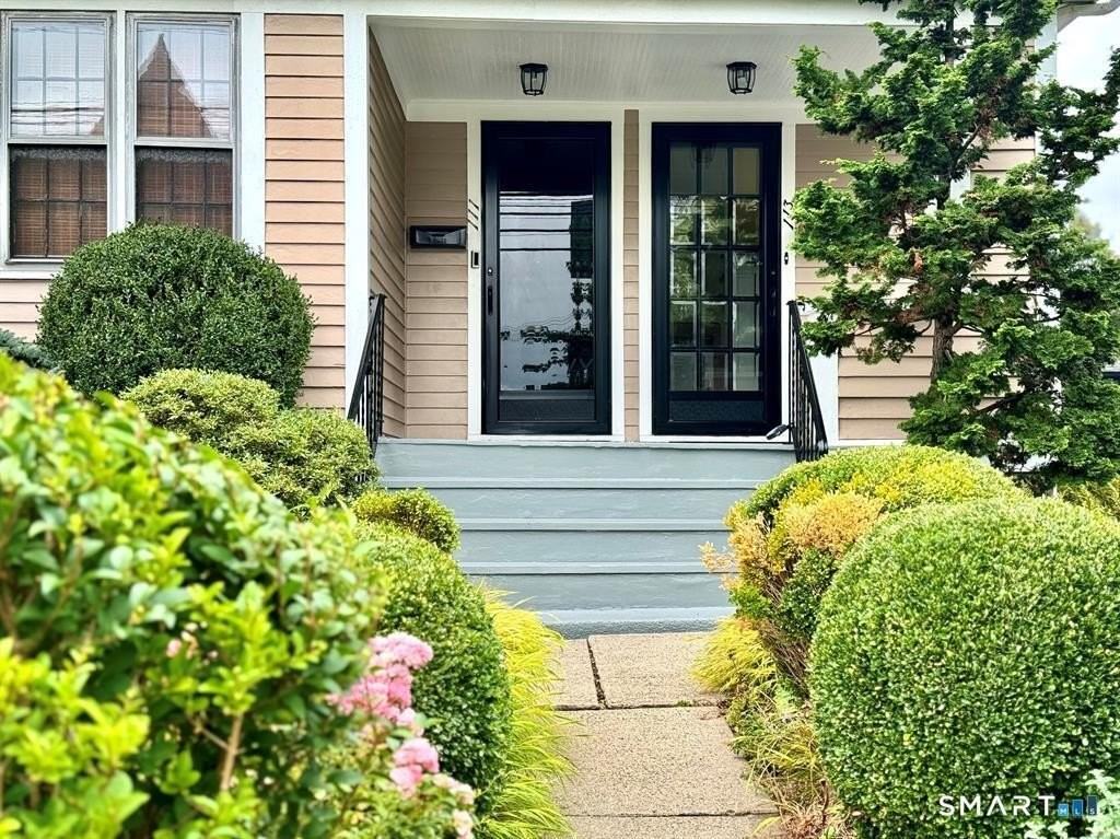 113 Ellsworth St - Photo 3 of 28