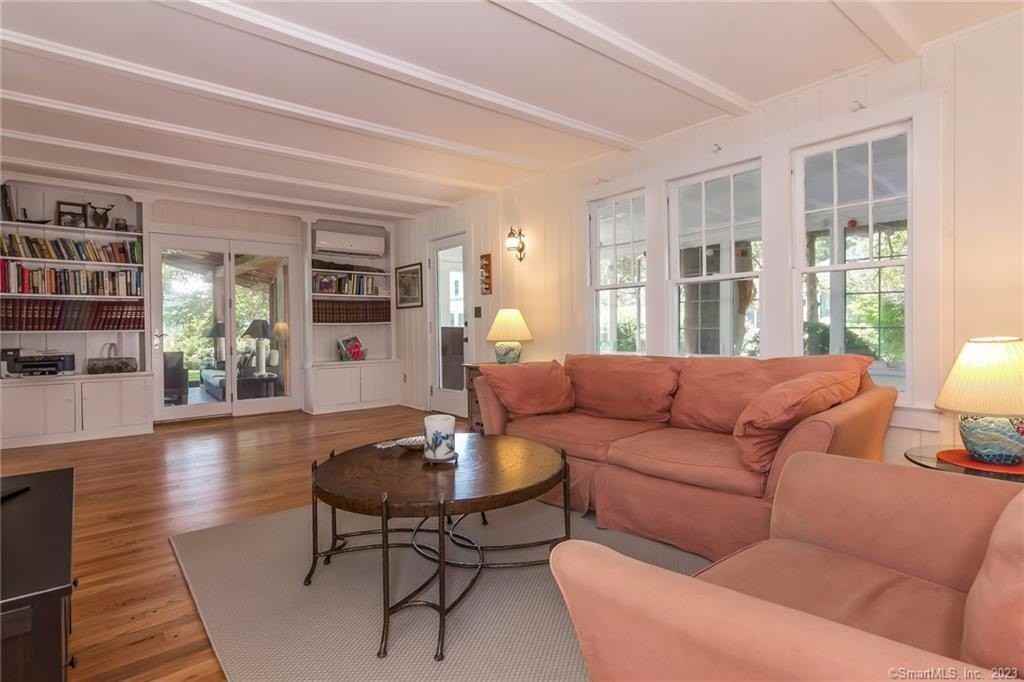 116 Overshores E - Photo 7 of 21