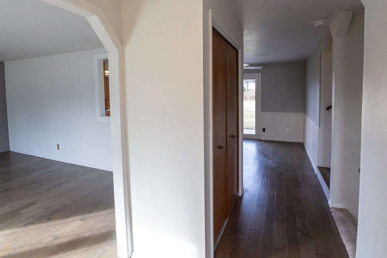 1132 S Amaya Pl - Photo 4 of 32