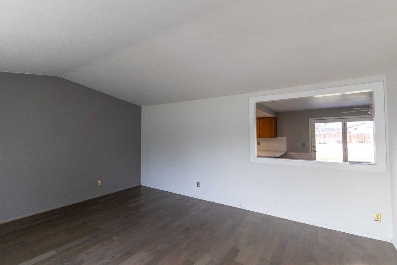 1132 S Amaya Pl - Photo 6 of 32