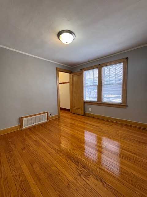 6427 W Medford Ave - Photo 3 of 14