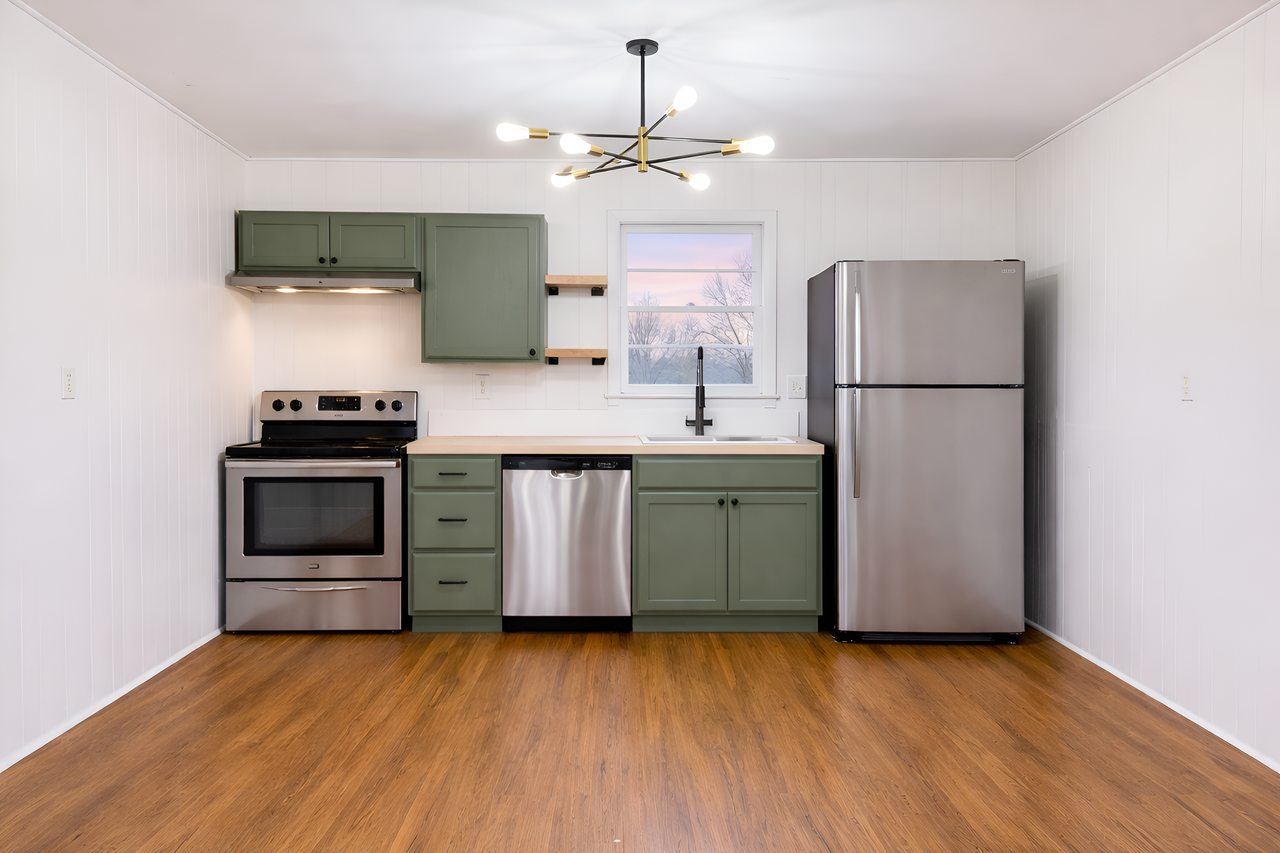 2749 Philadelphia Rd - Photo 6 of 10