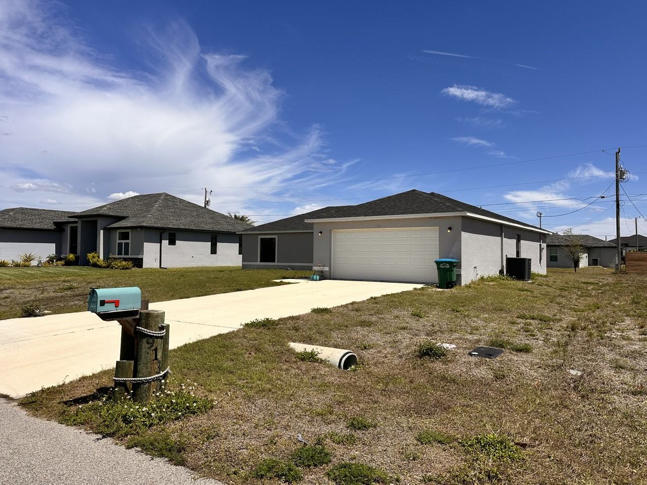 913 Ne 13th Ave - Photo 2 of 22