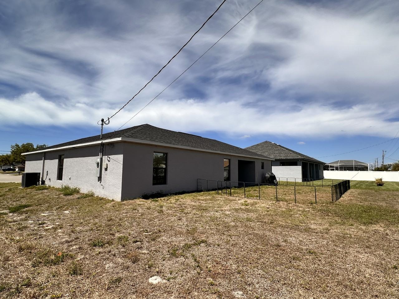 913 Ne 13th Ave - Photo 4 of 22