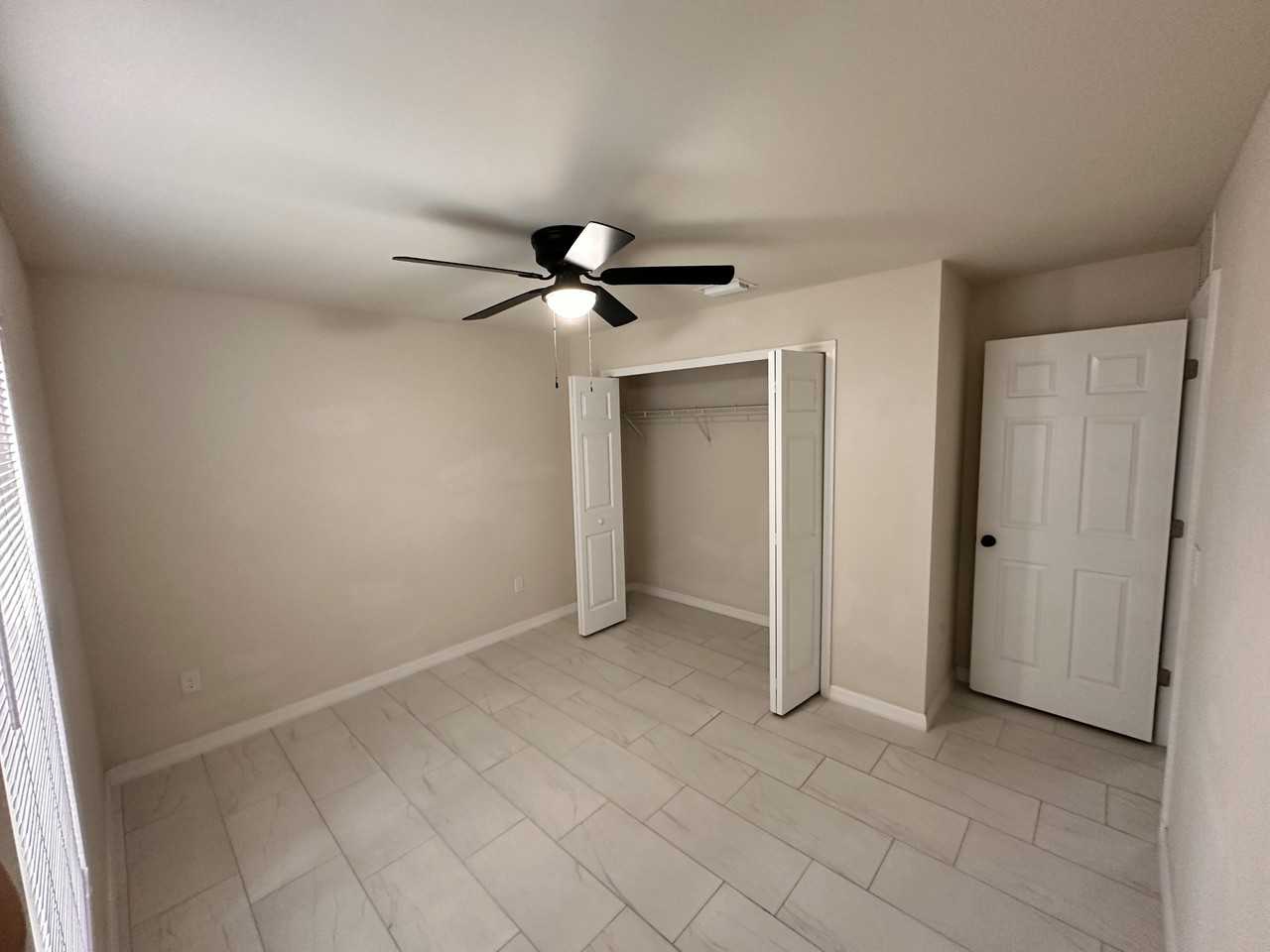 913 Ne 13th Ave - Photo 7 of 22