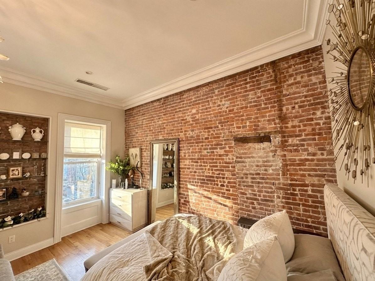 1298 Madison Ave Apt 4f - Photo 3 of 8