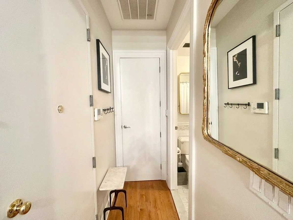 1298 Madison Ave Apt 4f - Photo 7 of 8