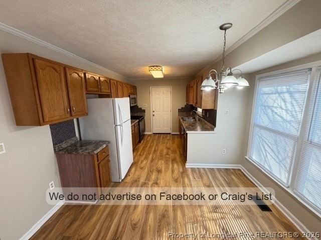539 Crooked Creek Ct - Photo 4 of 12