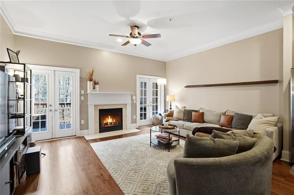 1585 Mosaic Way - Photo 4 of 35