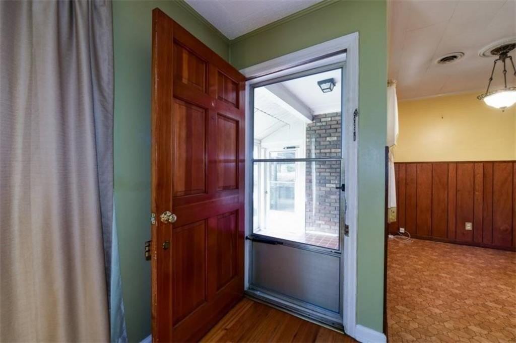 2745 Old Concord Rd Se - Photo 3 of 21