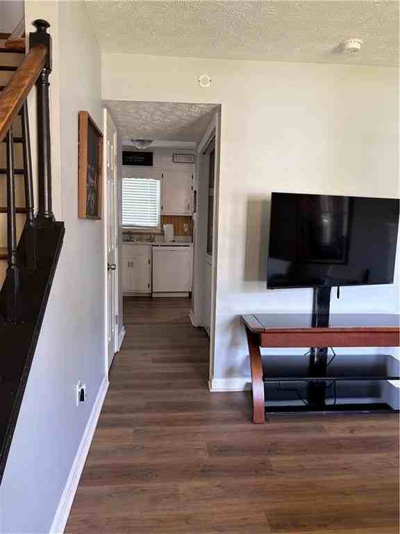 5291 Stonebush Ter - Photo 5 of 20