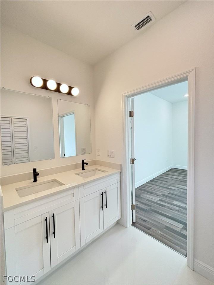 1422 Highland Ave - Photo 5 of 14