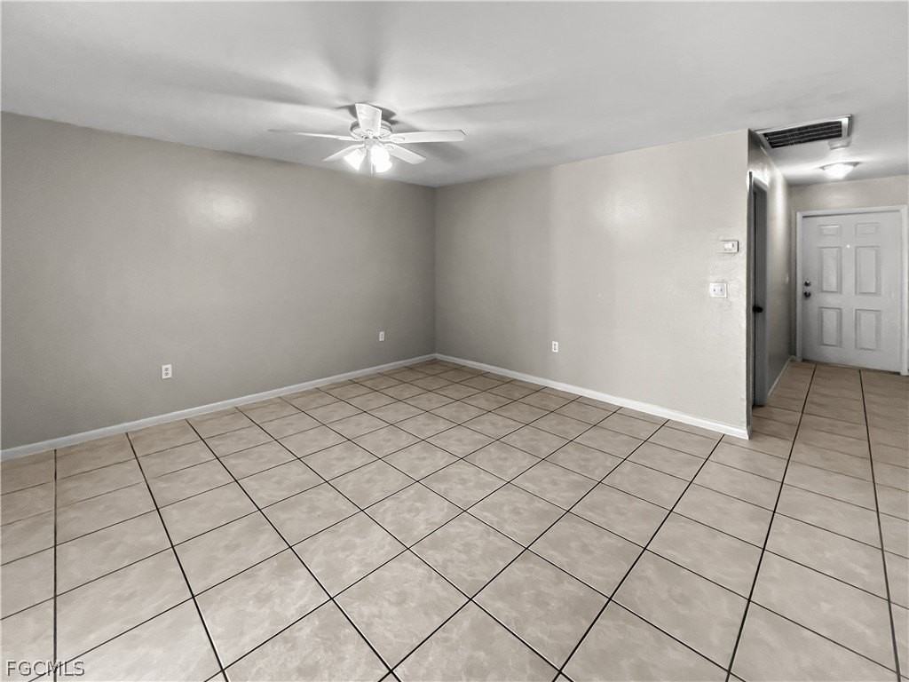 2704 Owen Ave - Photo 6 of 34