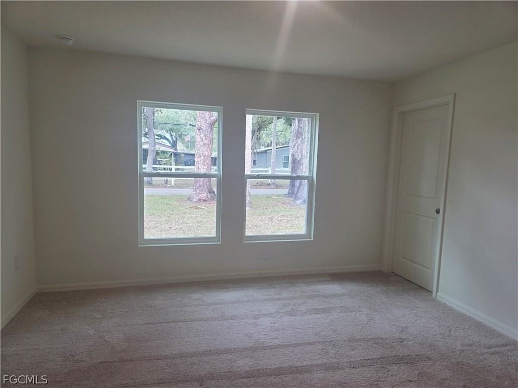 878 Friendship Cir - Photo 7 of 9