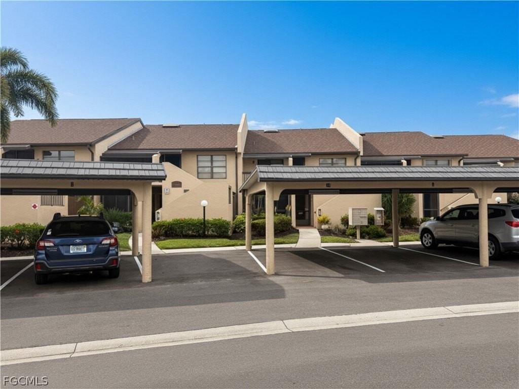 15488 Admiralty Cir Apt 4 - Photo 2 of 18