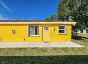 1321 Se 8th Ave #3 - Photo 1 of 1