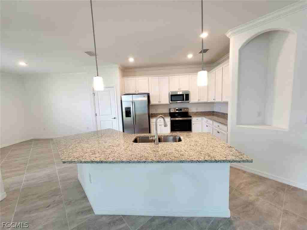 14612 Carva Ln - Photo 4 of 23