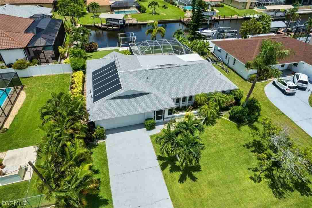 5036 Sw 9th Pl - Photo 4 of 36